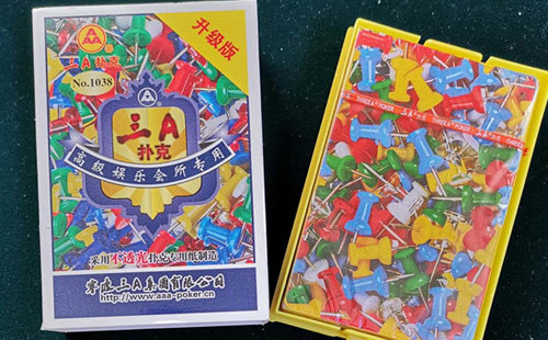 武威扑克批发采购指南与产品质量识别要点解析